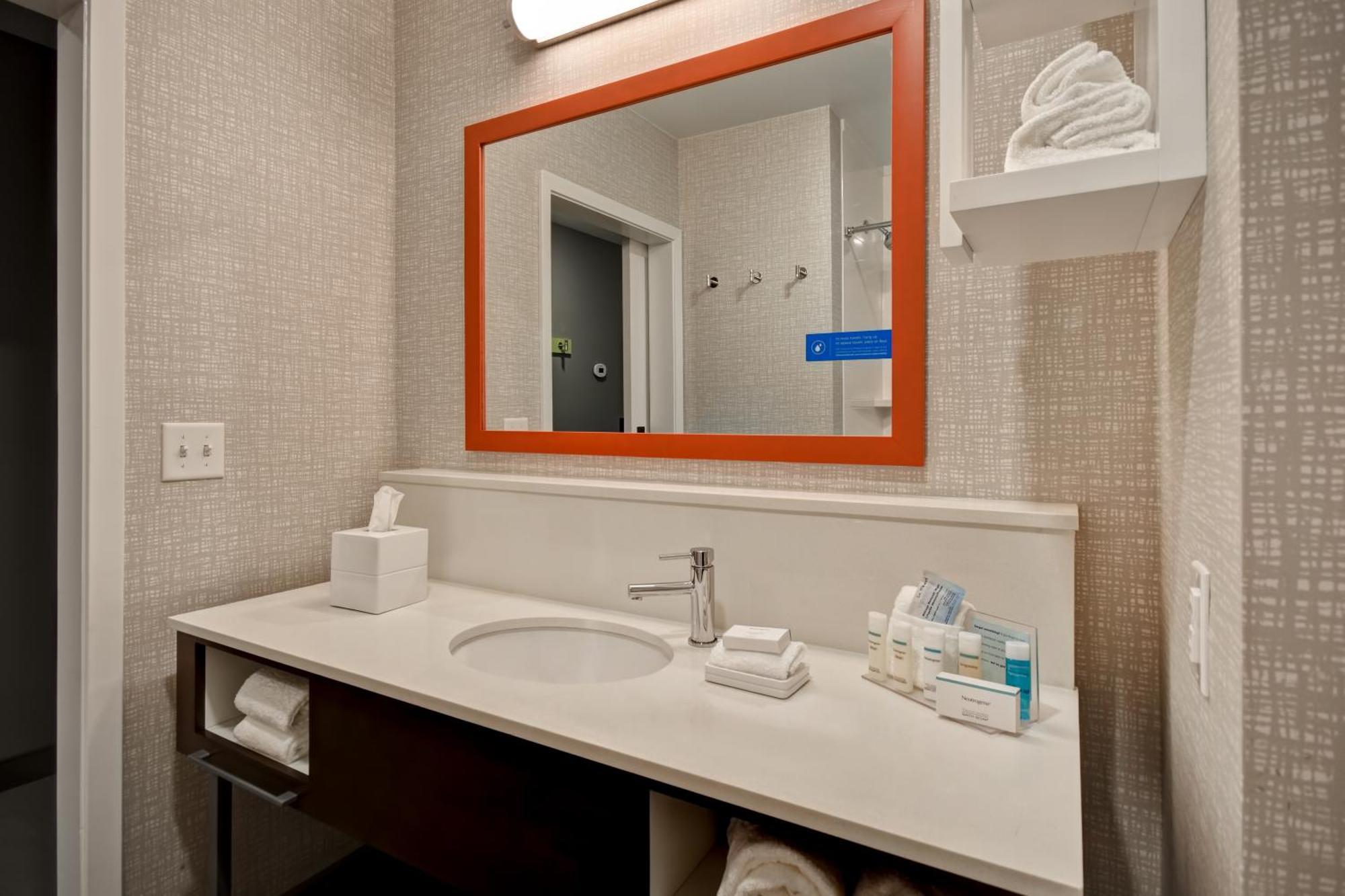 Hampton Inn Pleasant View Exterior photo