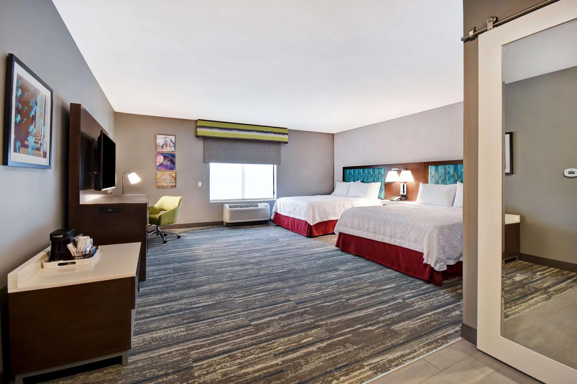 Hampton Inn Pleasant View Exterior photo