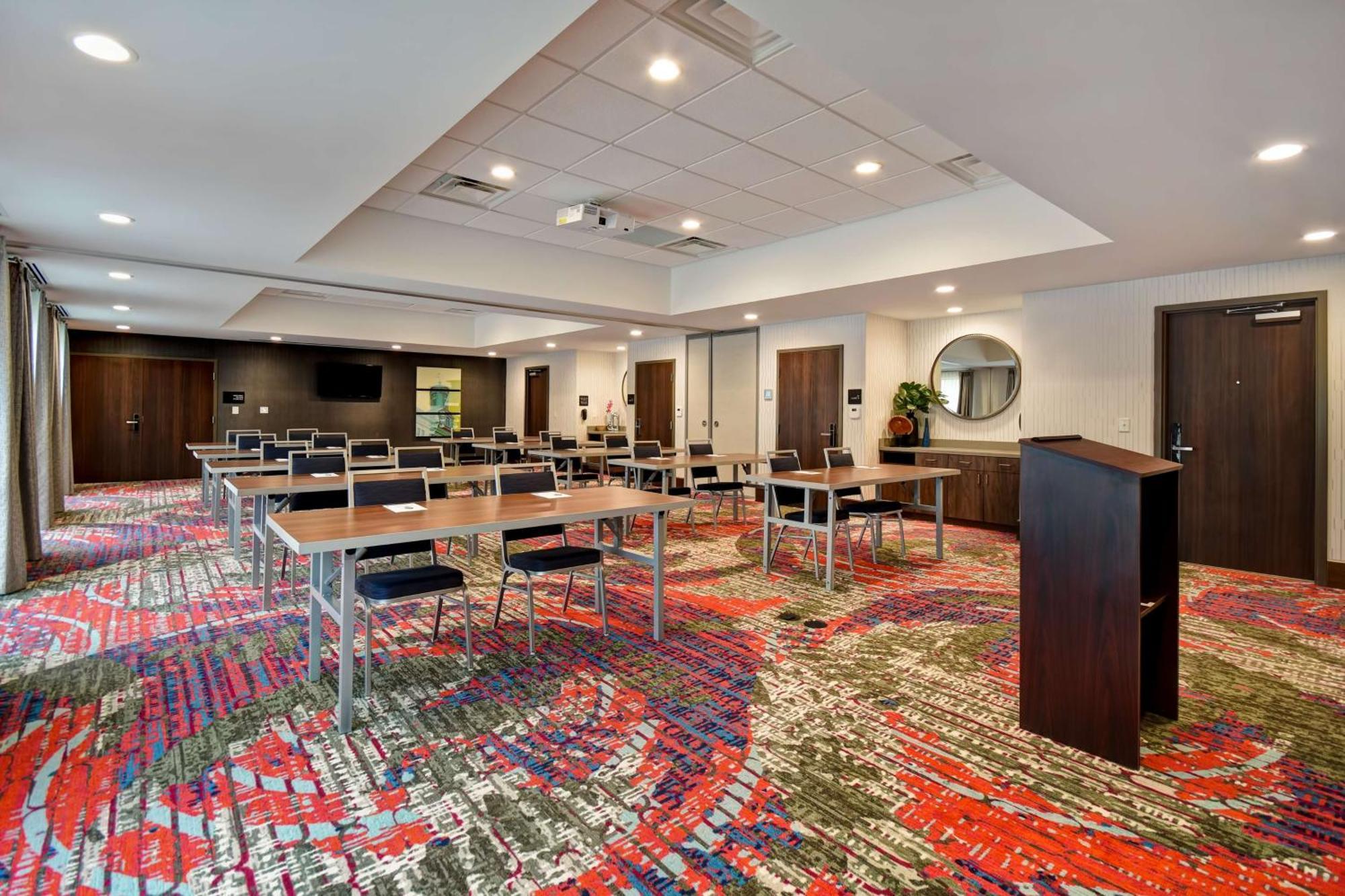 Hampton Inn Pleasant View Exterior photo