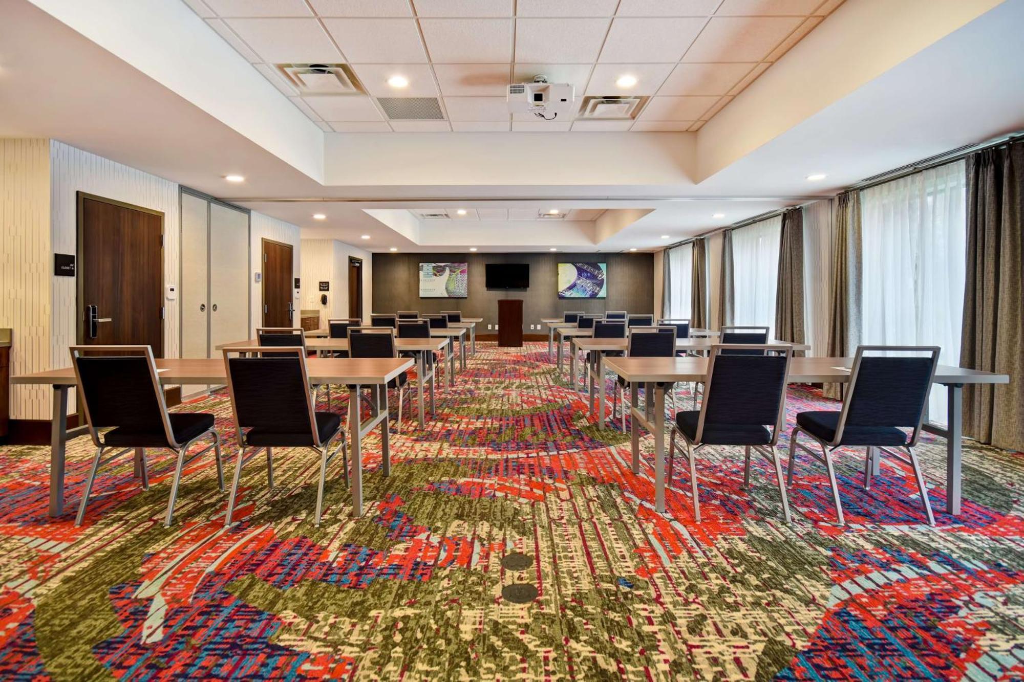 Hampton Inn Pleasant View Exterior photo