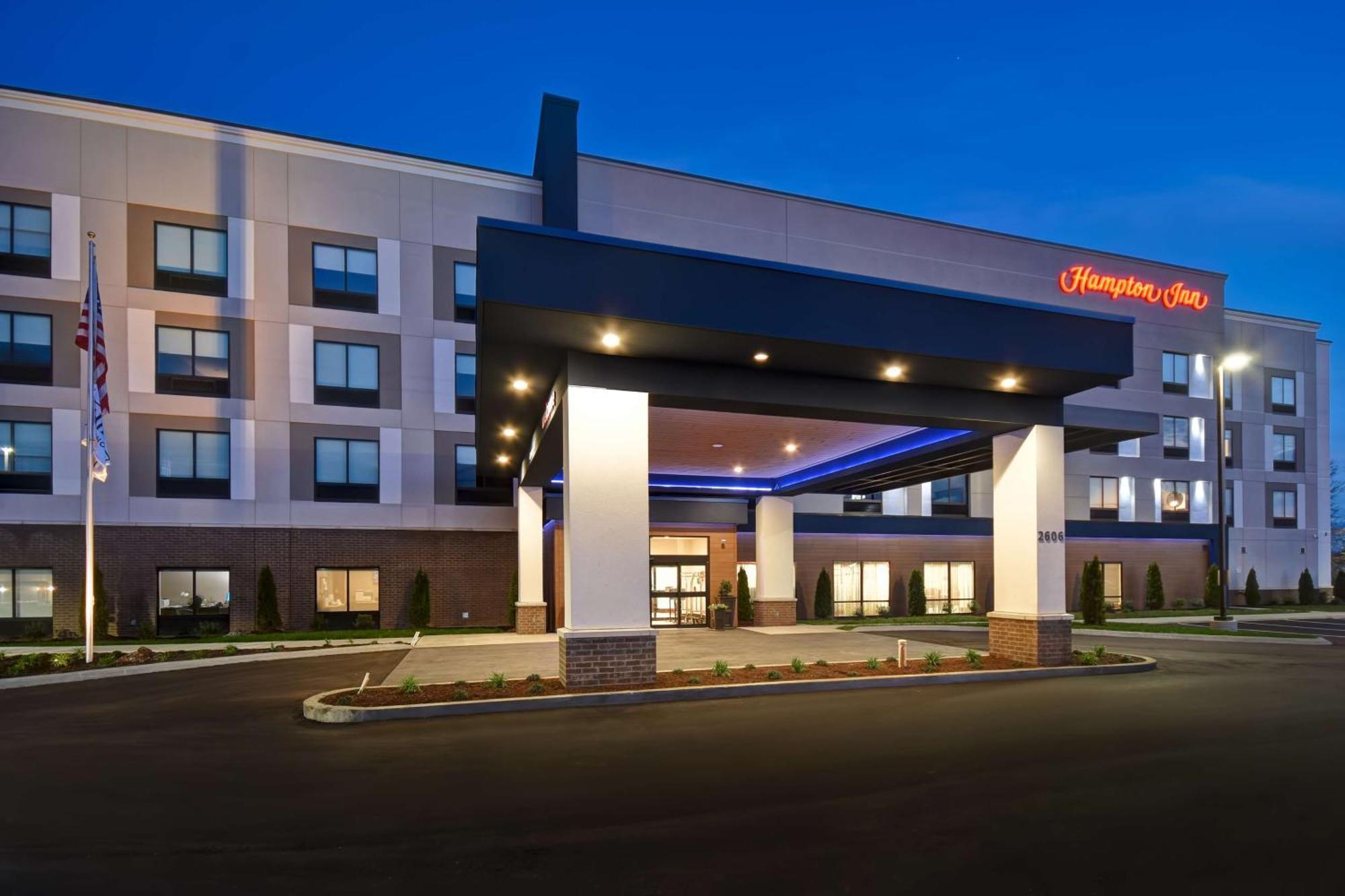 Hampton Inn Pleasant View Exterior photo